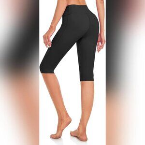 NWOT DAYOUNG Womens Yoga Capri Leggings, Small